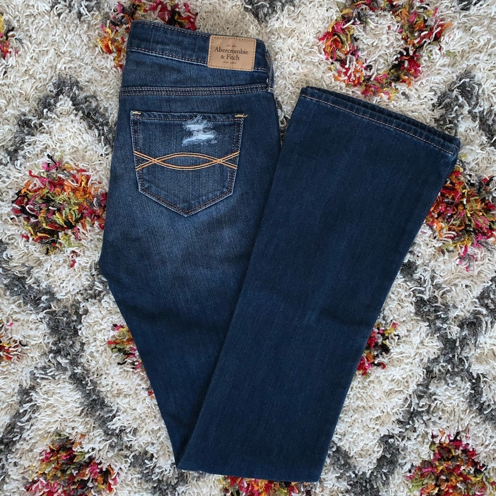 NWOT Abercrombie Skinny Boot Cut Jeans